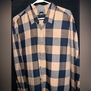Hugo Boss Men’s Button Down Shirt NEVER USED